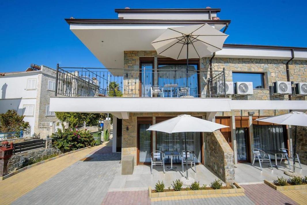 Stone Suites Pefkochori Exterior foto